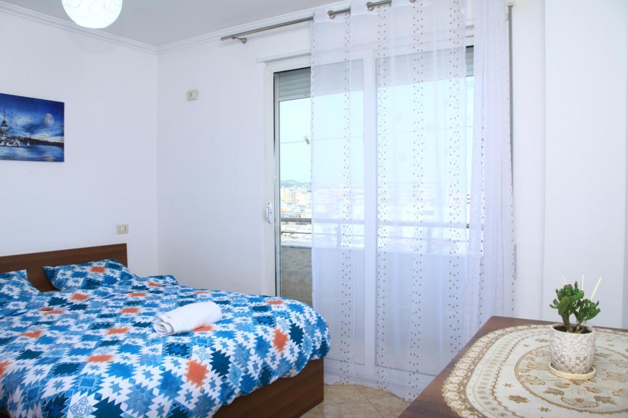 Beautiful Apartment At Port Side! Durrës Kültér fotó