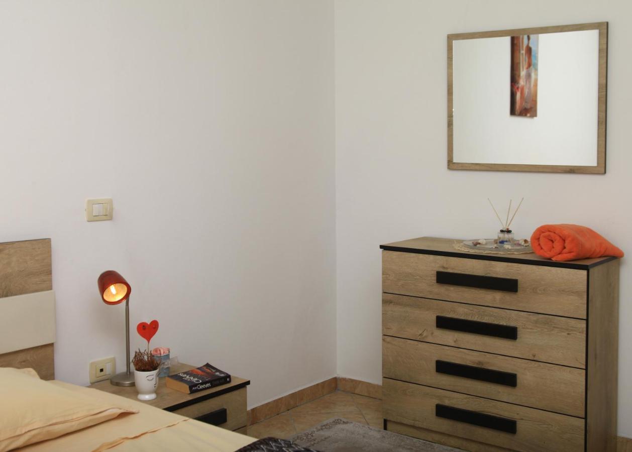 Beautiful Apartment At Port Side! Durrës Kültér fotó