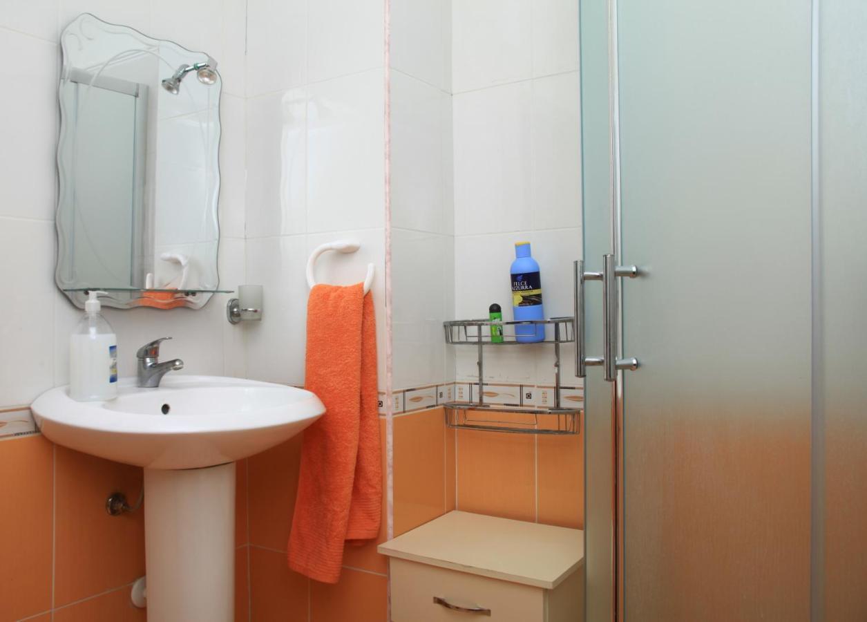 Beautiful Apartment At Port Side! Durrës Kültér fotó